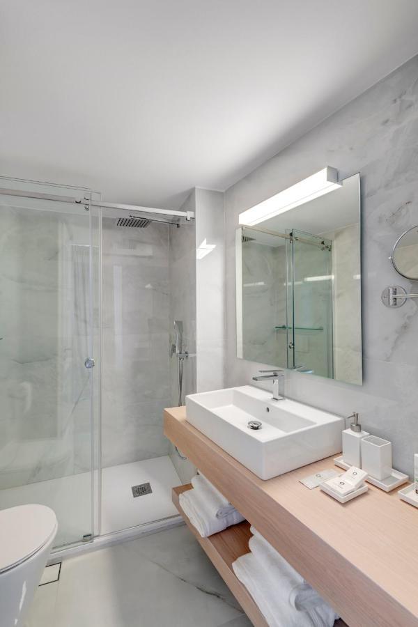 White Loft Syros Apartment *
